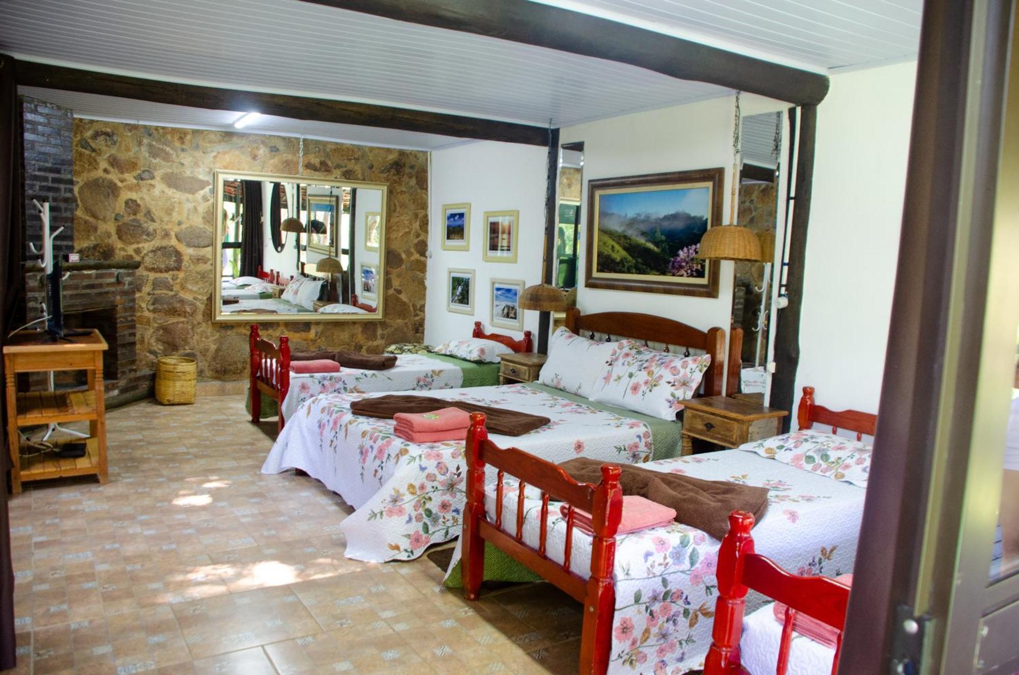 Pousada Estancia Vip 库尼亚 外观 照片